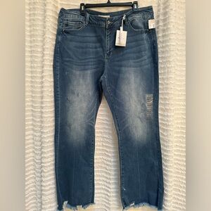 NWT KanCan Midrise Slim Bootcut Jean